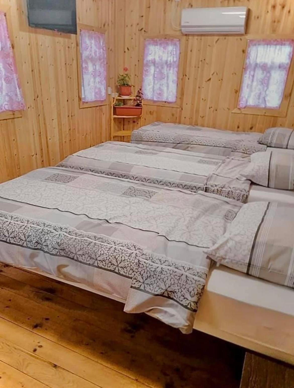 La Nea Ion Hotell Taul Exteriör bild